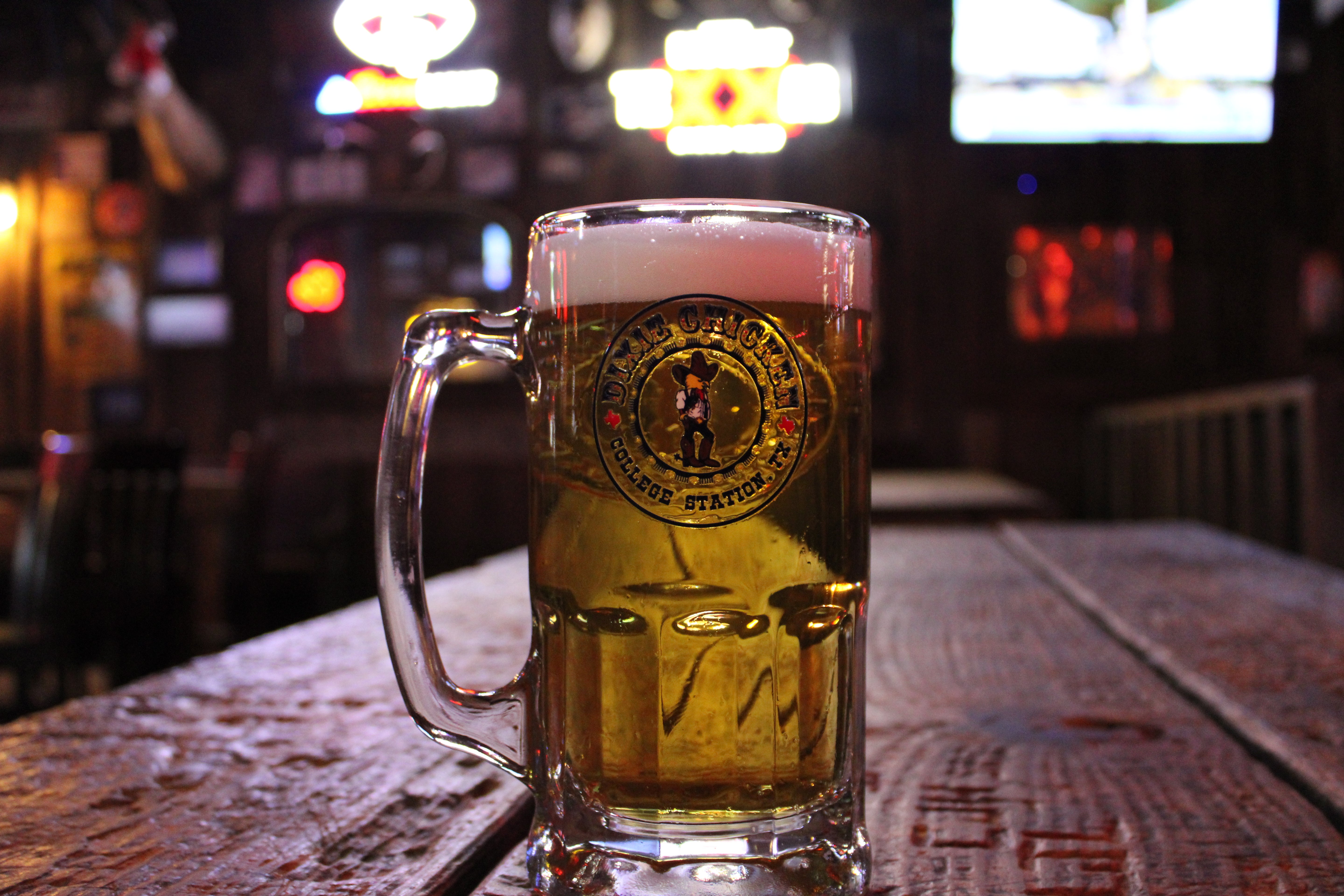 Dixie Chicken Mug - Circle Logo